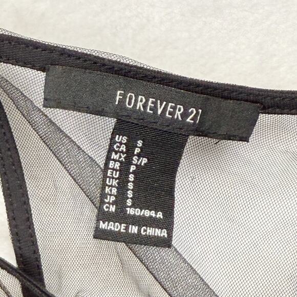 FOREVER 21 Sheer Mesh Cropped Top Flare Sleeve Whimsigoth Witchy 90s Black Sz S - Picture 5 of 5